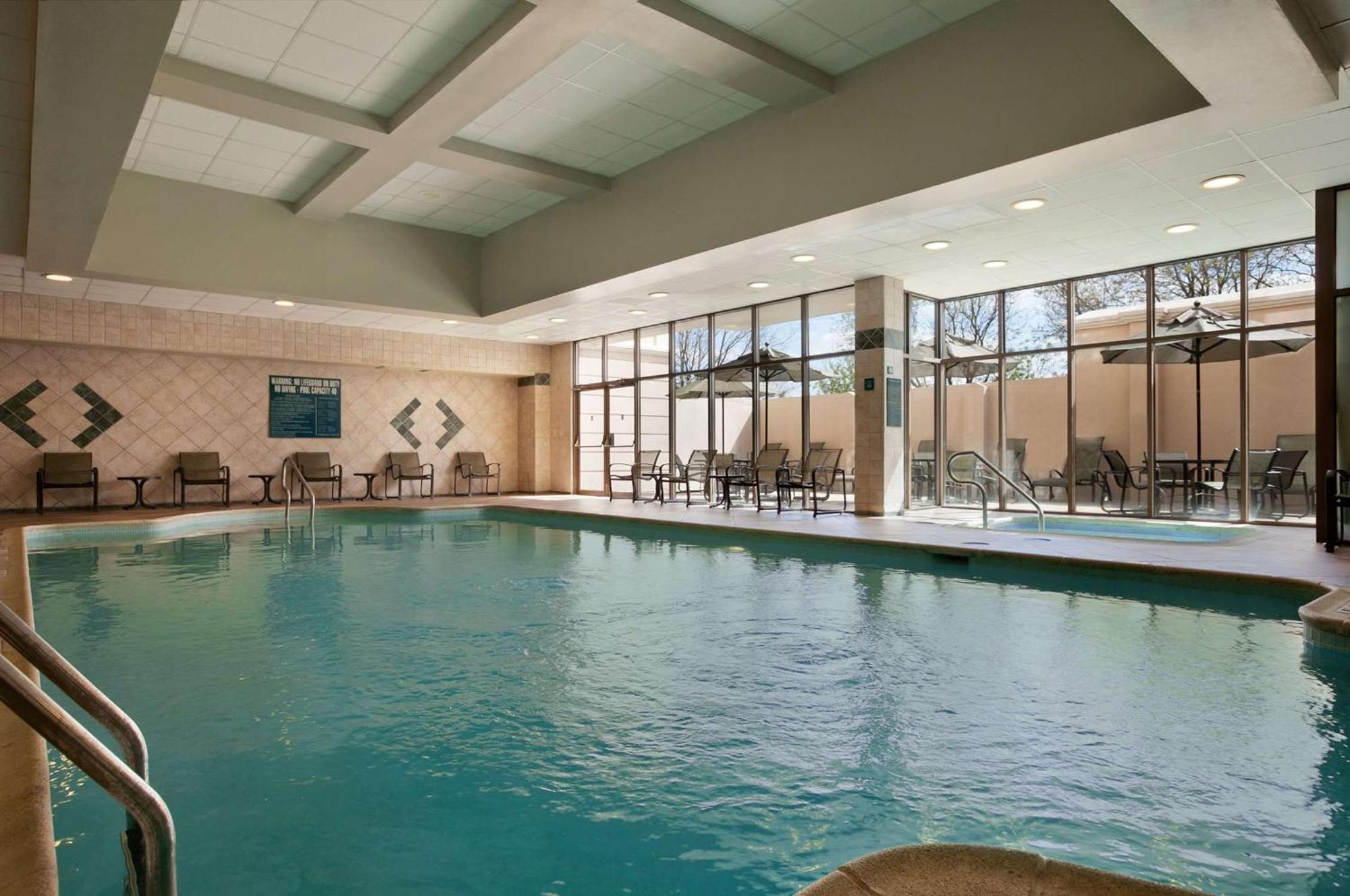 Embassy Suites By Hilton Philadelphia Airport Exteriér fotografie