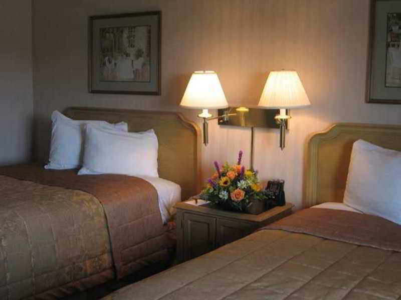 Embassy Suites By Hilton Philadelphia Airport Pokoj fotografie